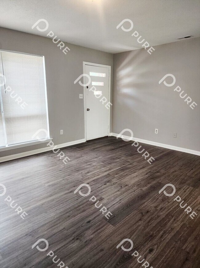 Foto del edificio - 14020 SW Wyandotte Dr
