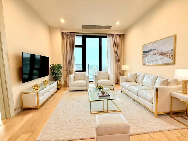 Foto del edificio - 141-26 Northern Blvd