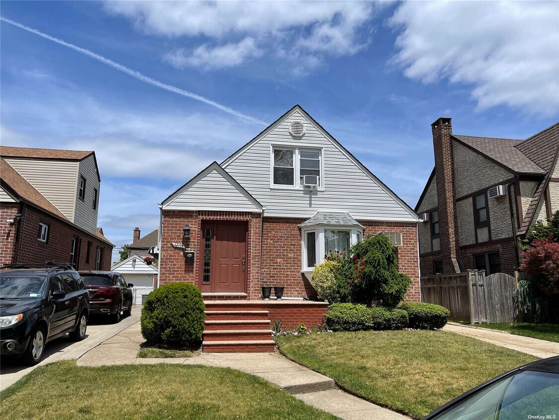 Primary Photo - 163-55 25th Dr