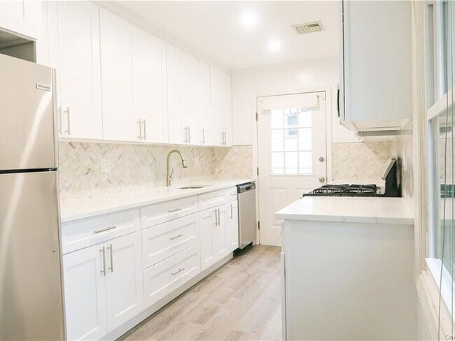 Foto del edificio - 60 Mountaindale Rd, Yonkers, NY 10710