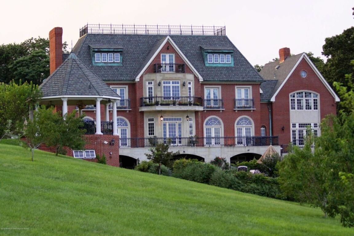 Foto principal - 719 Navesink River Rd