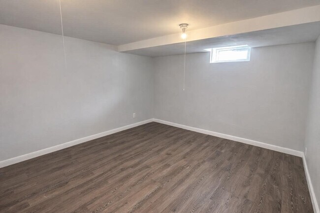 Building Photo - 39 Bishop Dr