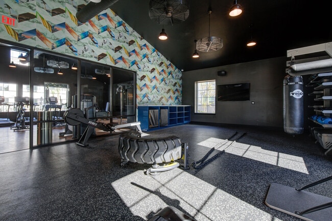 Monty apartments — community photo - Monty