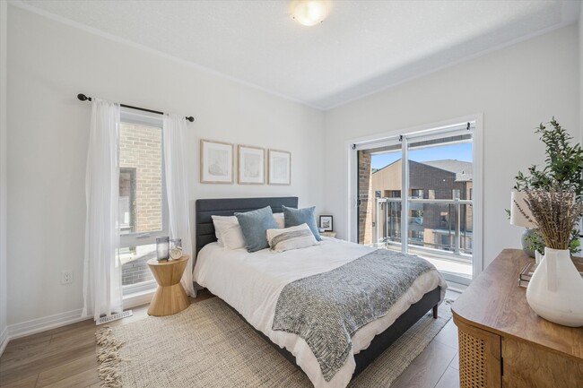 Building Photo - 97 Reverie Way