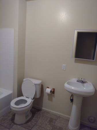 Foto del edificio - 117 N St