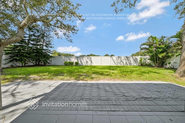 Foto del edificio - 5160 Clarion Hammock Dr