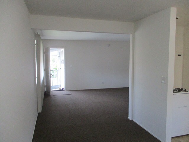 Foto del edificio - 10060 Laurel Ave