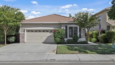 Building Photo - 2477 Veneto Ln