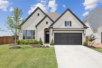 Building Photo - 2600 Lafayette Dr