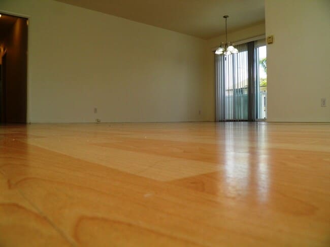 Building Photo - 1487 Reeves St