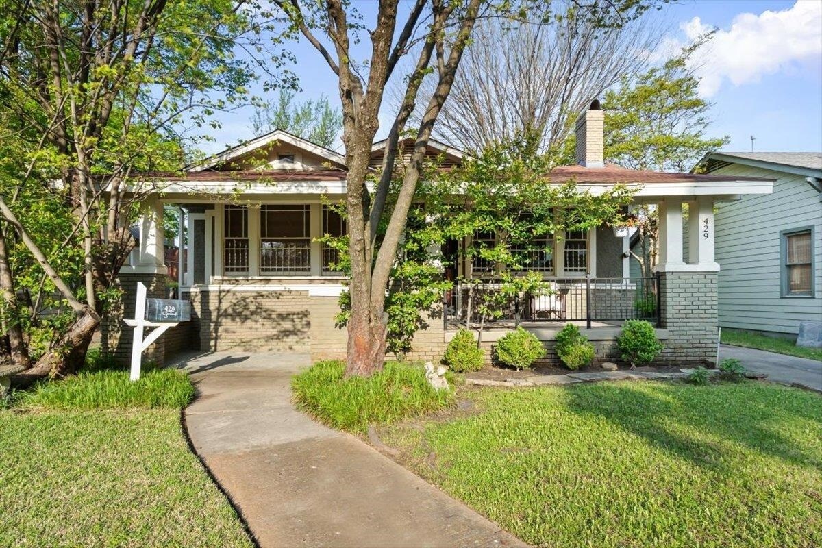 Foto principal - 429 Garland St