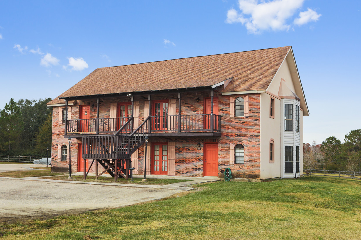 Primary Photo - 27283 Snead Dr