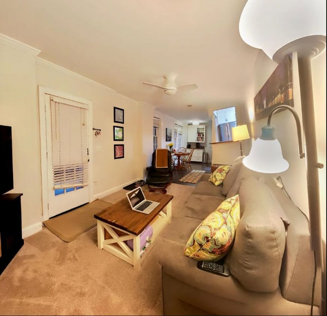 Photo - 2230 Peachtree Rd NW Apartment