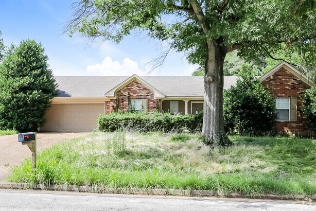 Building Photo - 7018 Cobblestone Dr