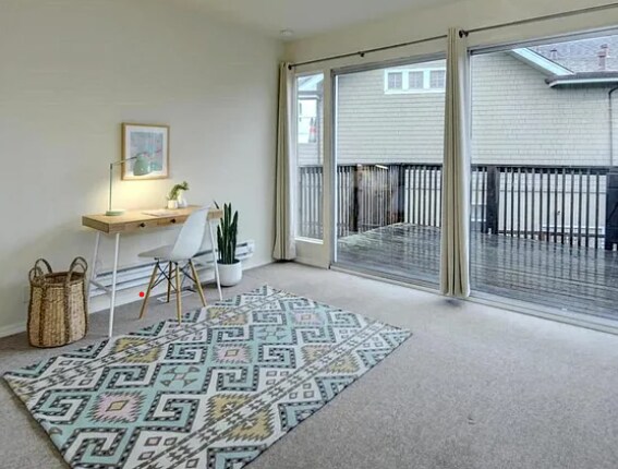 Foto del edificio - Spacious Sunlit filled Home on large lot, in desirable Aptos neighborhood with Panoramic Ocean Vi...