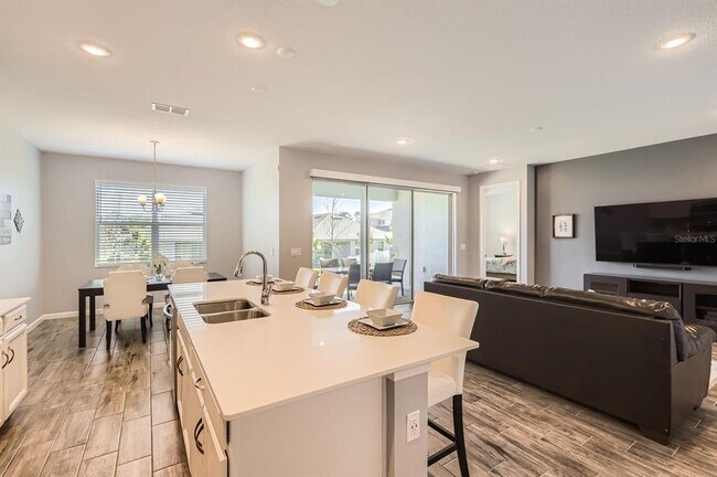 Foto del edificio - 2372 Sirena Ln