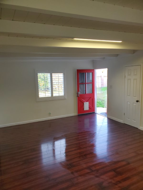 Foto del edificio - 9215 Nichols St