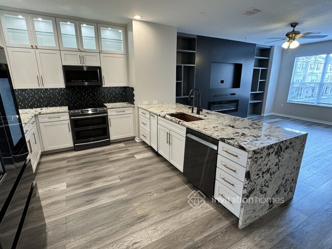 Building Photo - 305 Memphis Cir