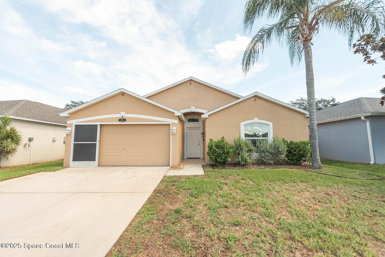 Primary Photo - 2667 Deercroft Dr