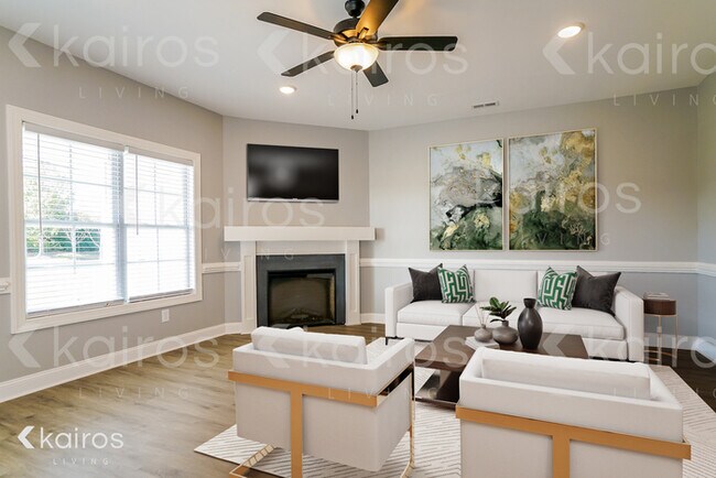 Building Photo - 3716 Oak Leaf Way Unit F