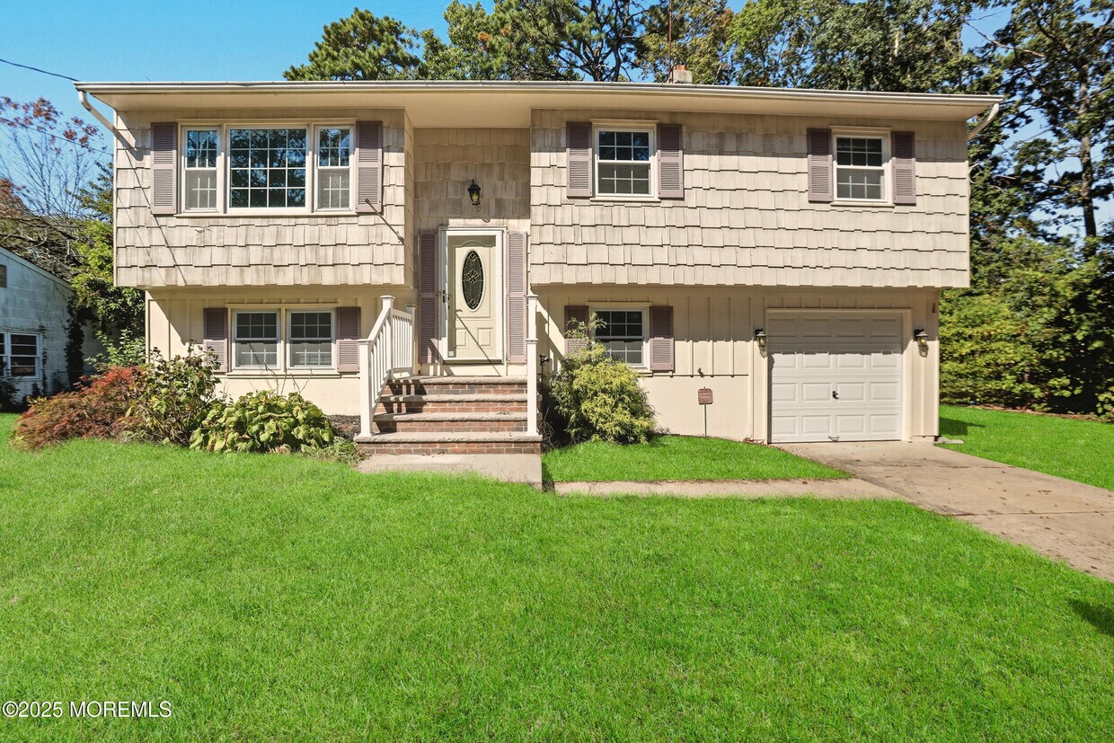 Foto principal - 1112 Berkeley Ave
