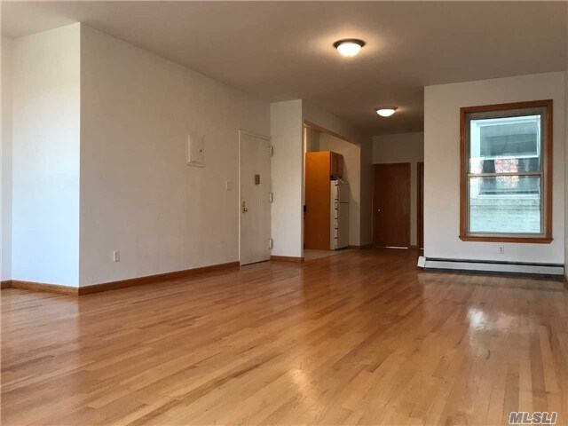 Building Photo - 45-40 11th St