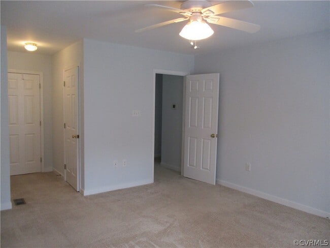 Building Photo - 218 Henry Clay Rd