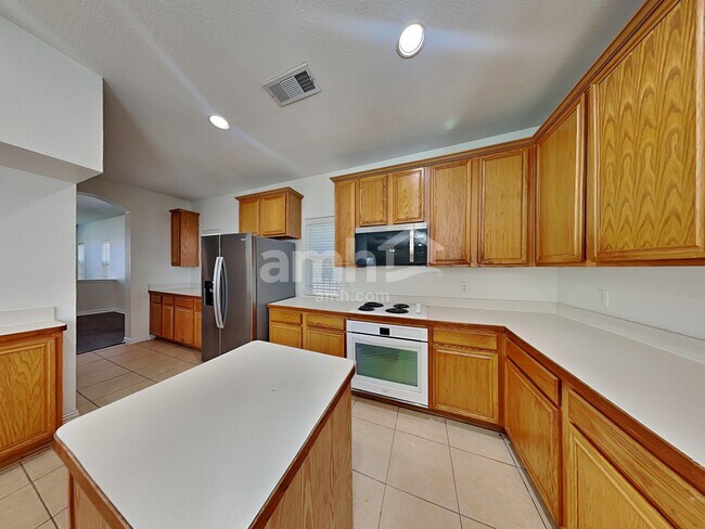 Foto del edificio - 2619 Hopkins Dr