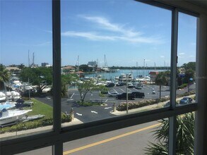 Building Photo - 800 S Gulfview Blvd