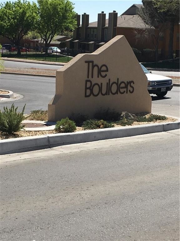 Foto del edificio - 6645 Boulder Canyon Lane