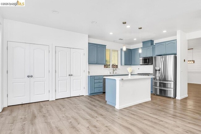 Building Photo - 5470 Gold Creek Cir