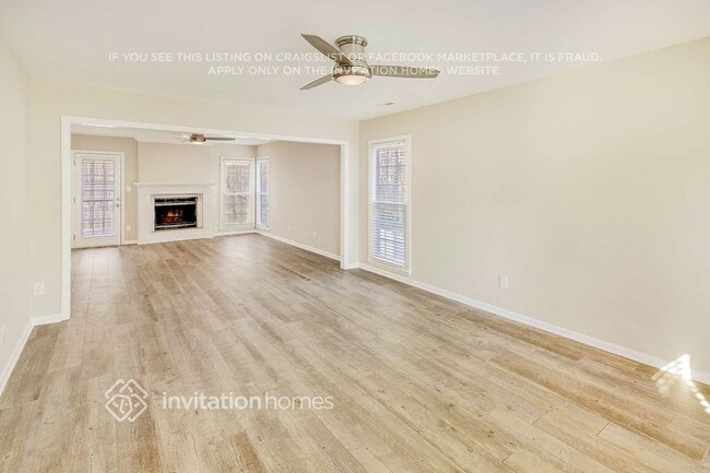 Building Photo - 9800 Fairlea Dr