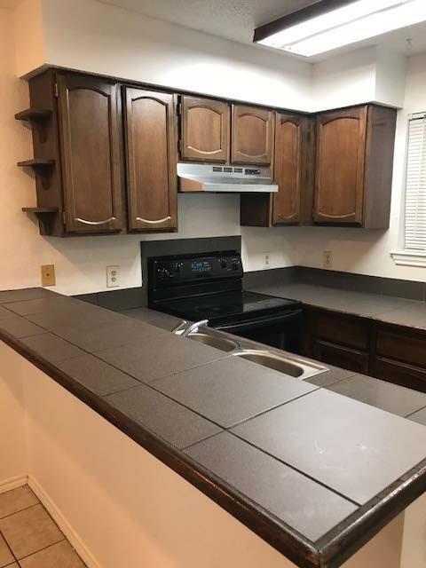 Foto del edificio - 1433 Danielle Dr