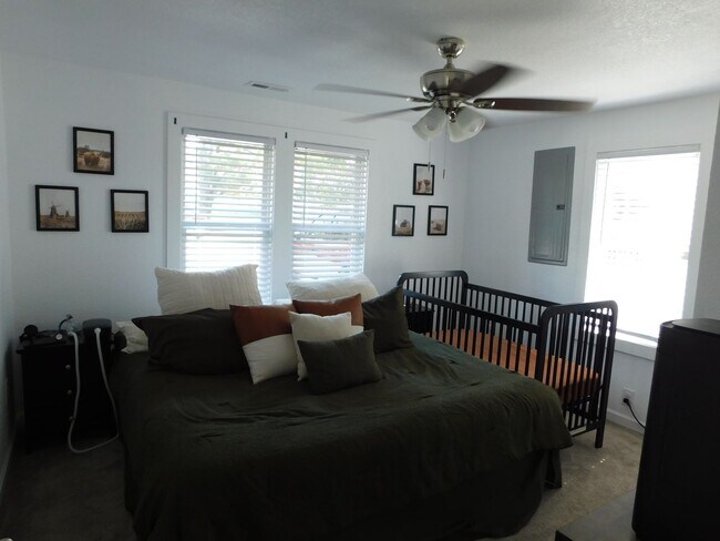 Foto del edificio - 3 bedroom 2 bath in Elizabeth City