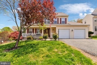 Building Photo - 6 Brantford Dr