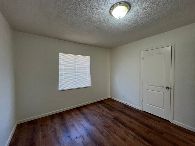Foto del edificio - Cozy 3 bedroom, 1 bathroom home!