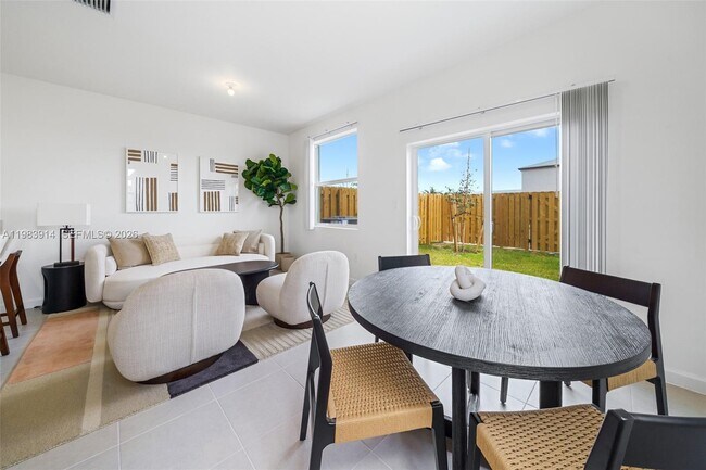 Foto del edificio - 33738 SW 194th Pl