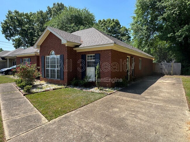 Building Photo - 6272 Deerwood Dr