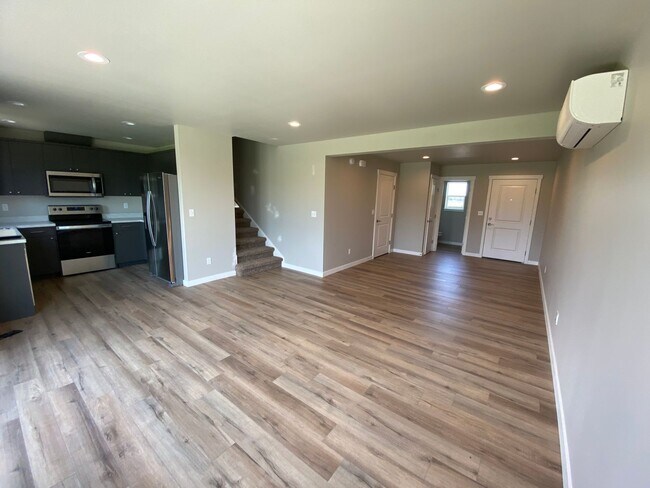 Foto del edificio - 1418 Nooksack Rd