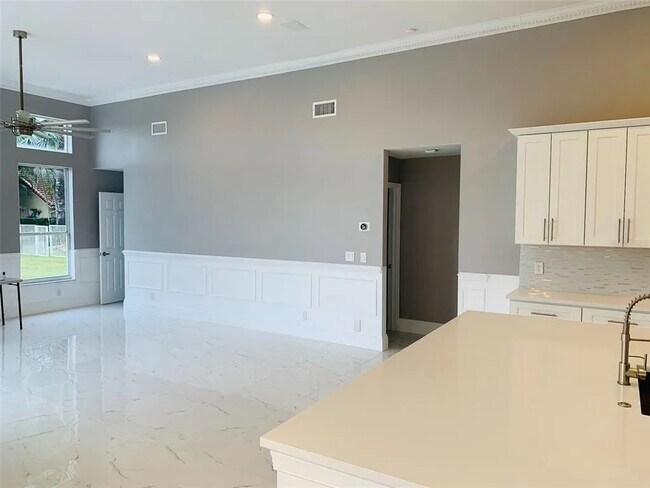 Foto del edificio - 19162 Cloister Lake Ln