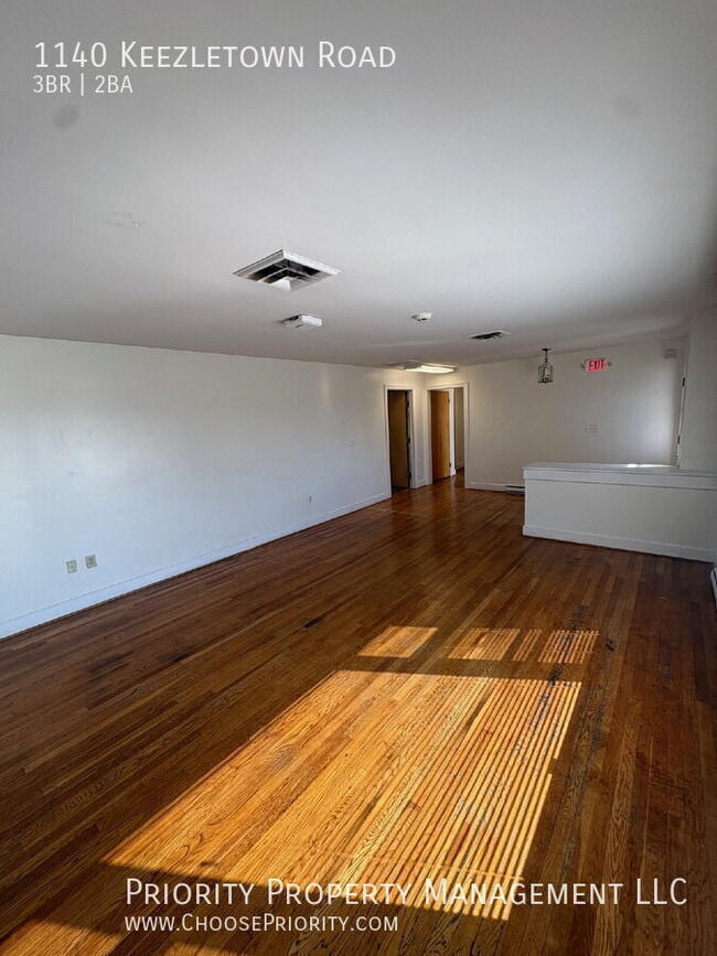 Foto del edificio - 1140 Keezletown Rd