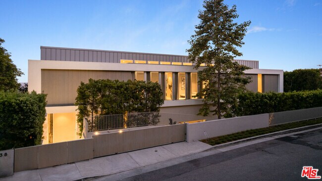 Foto del edificio - 1638 Casale Rd