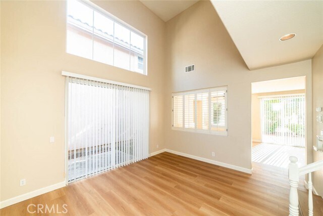 Building Photo - 12 Santa Monica