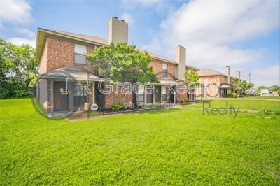 Foto del edificio - 5935 Shadydell Dr