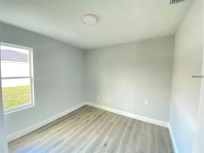 Building Photo - 1030 NW 57th Ct