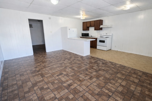 Building Photo - 315 Gaiety Ln