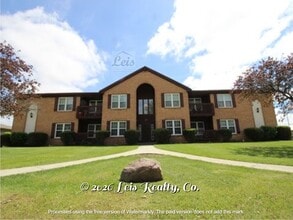 Building Photo - 1355 Mar Del Dr