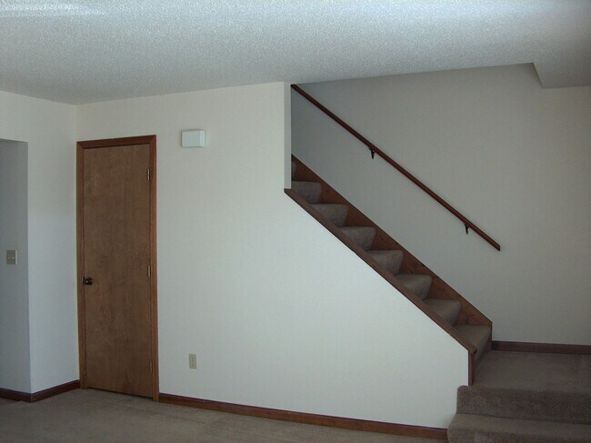 Vida estilo casa adosada - 813 E Franklin St