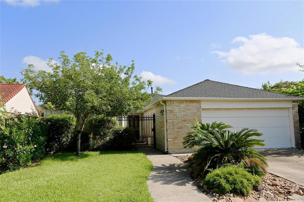 Foto principal - 14206 Stokesmount Dr