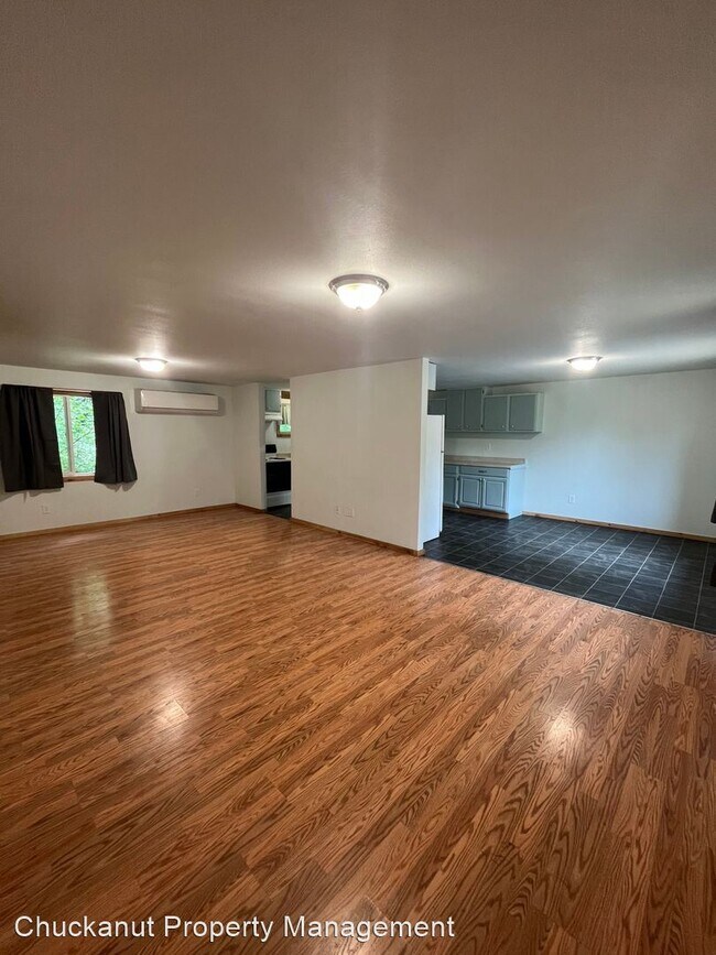 Building Photo - 4 br, 2 bath House - 3346 Bailey Way